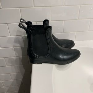 Black patent rain boots